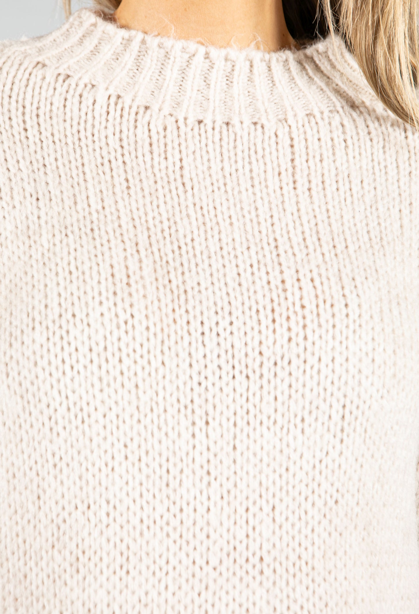 Tassel End Pullover Knit