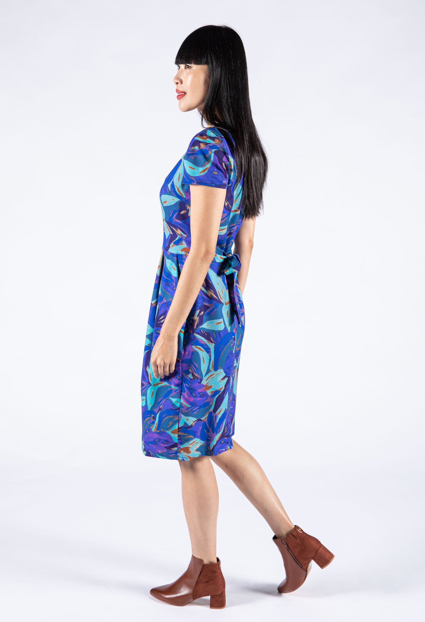 Leaf Print V Neckline Midi Dress