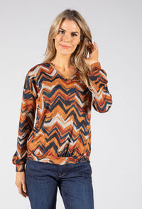 Fine Knit Zigzag Print Pullover