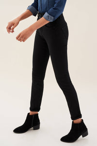 BLACK PUSH IN SECRET SLIM JEANS REG LEG