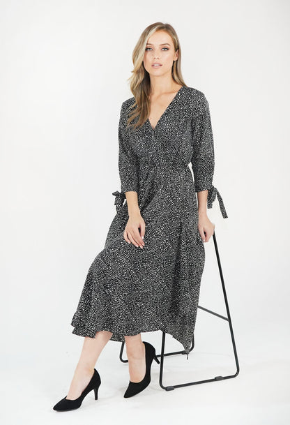 BLACK FINE POLKA DOT PRINT DRESS