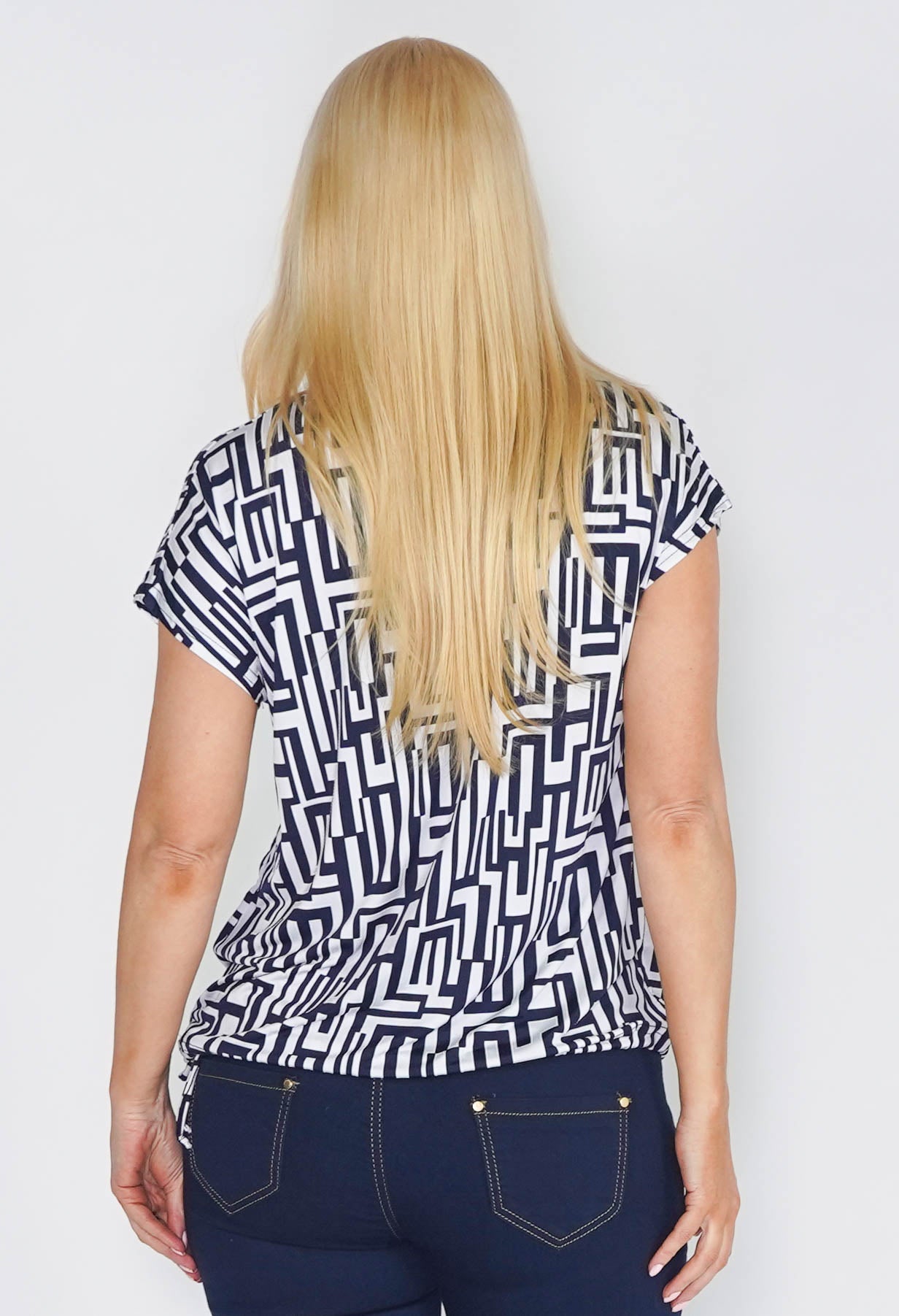 GEOMETRIC NAVY PRINT TOP