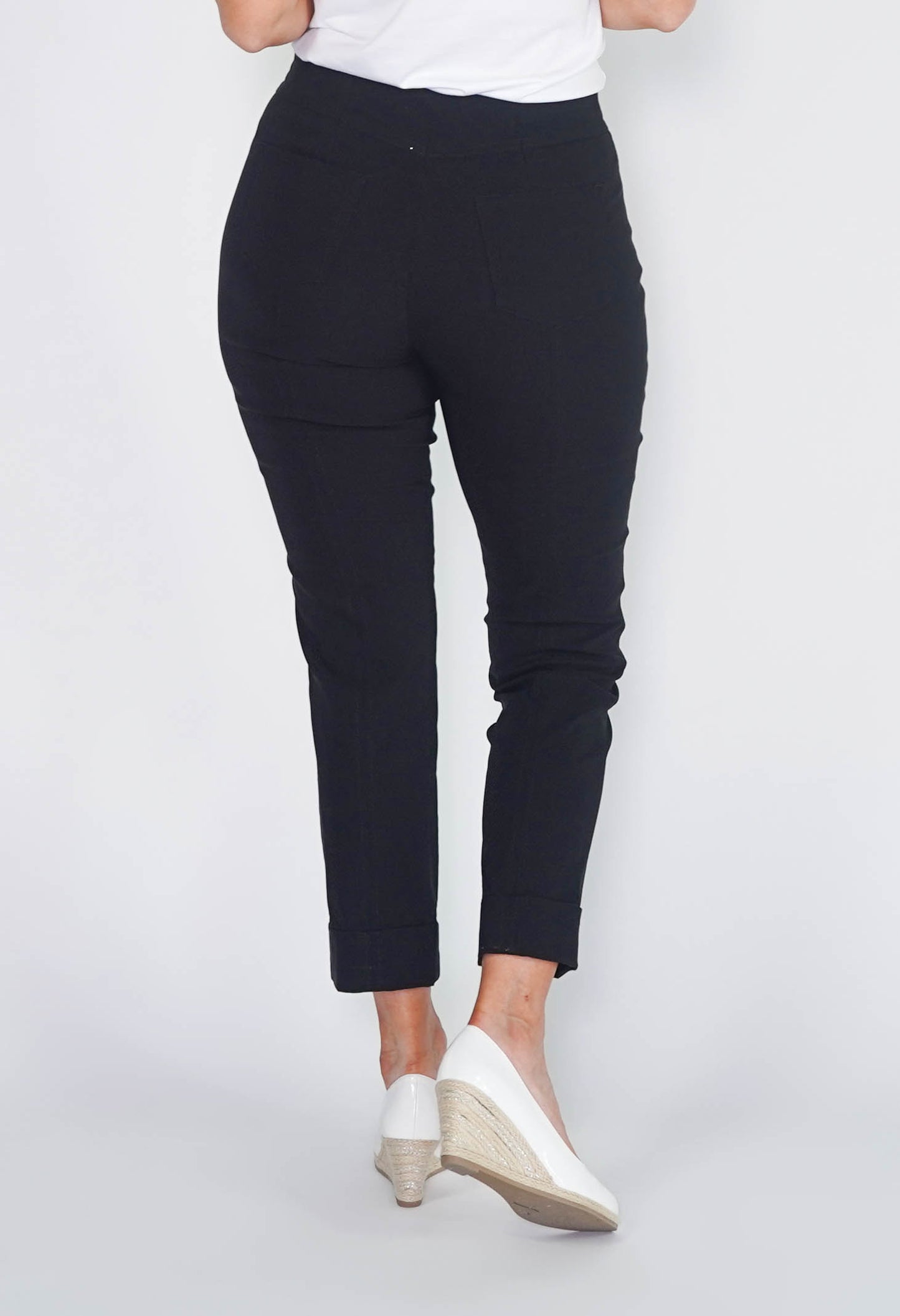 BLACK MAGIC SHAPE CROPPED TURN UP TROUSERS