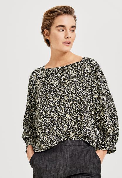 Blouse with Farrie flower print