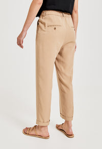 Pleated trousers Majoola