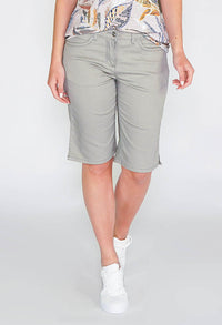 CASUAL BERMUDA SHORTS - KHAKI