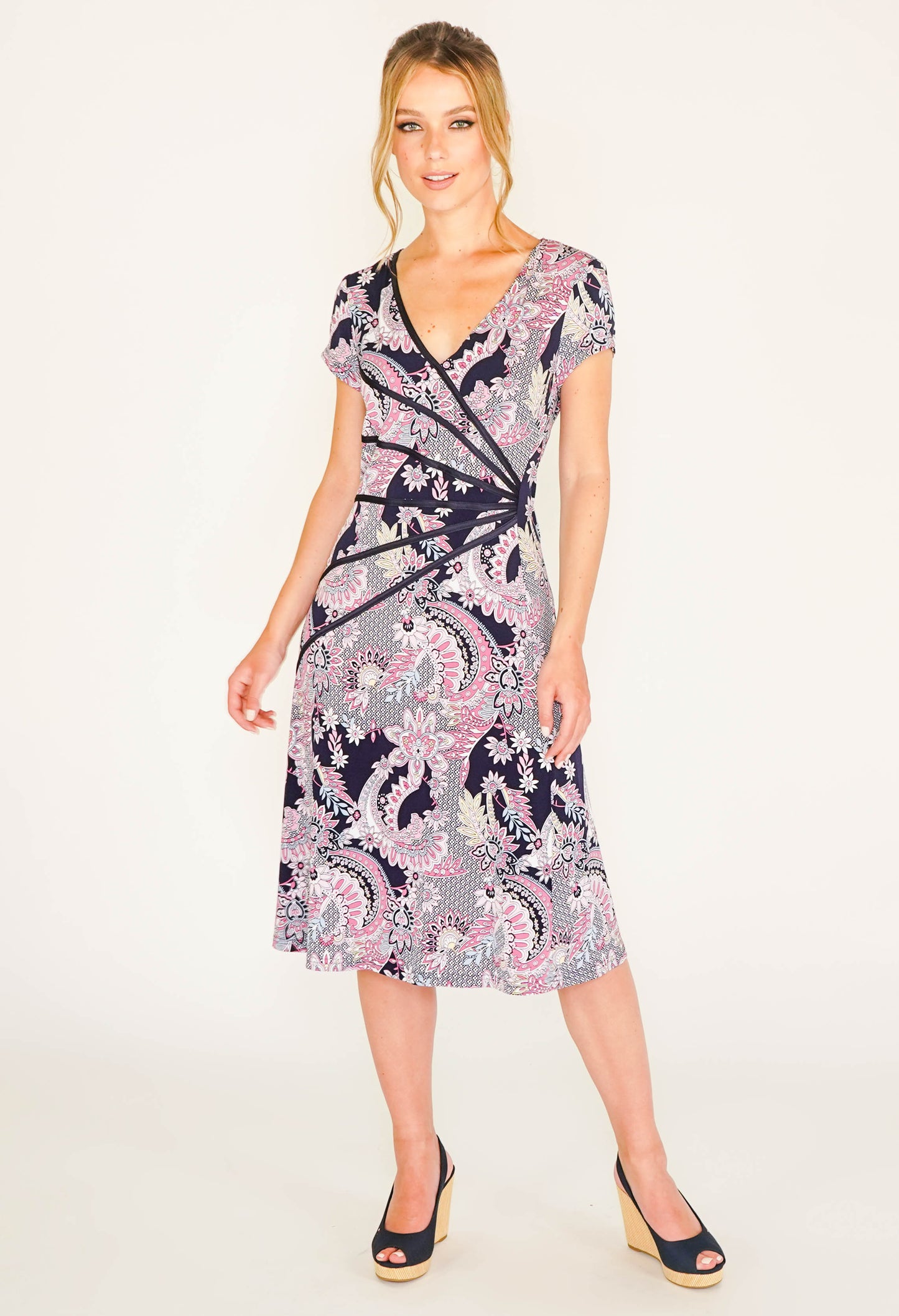 PANEL FRONT DRESS IN A NAVY AND PINK PAISLEY PRINT