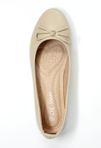 Soft Beige Lightweight Pull-on Pump