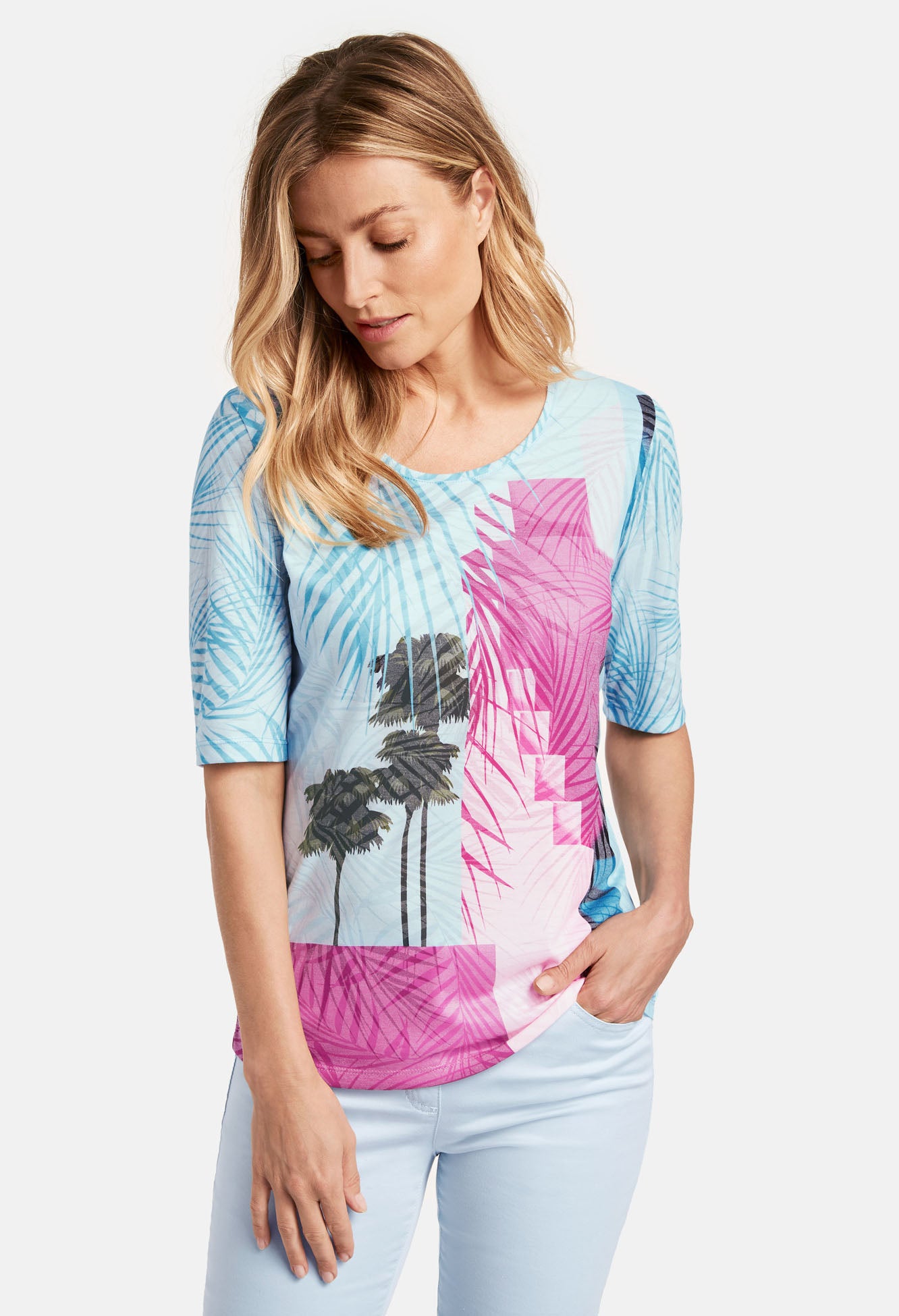 Top with a palm tree print