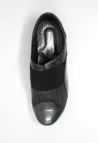 Grey Patent Pull-On Elasticated Shoe