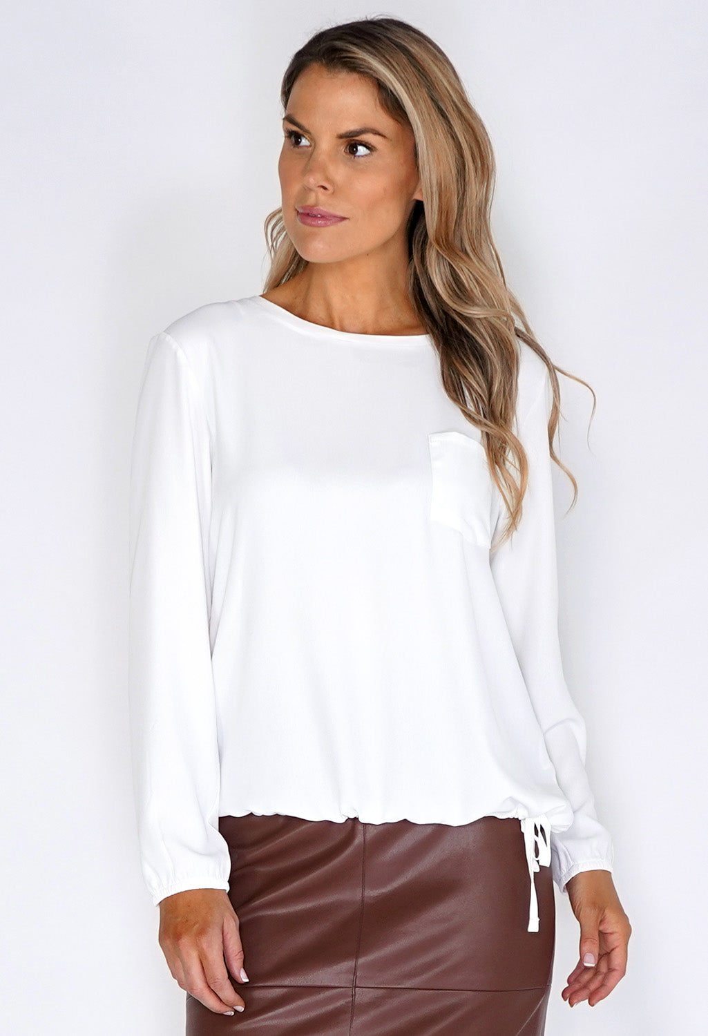 Erfo White Pocket Detailed Blouse with Tied Hem