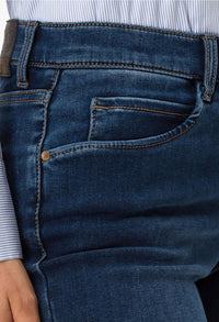 Brax Used Dark Blue Mary Jeans in Regular Leg