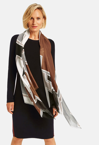 Graphic Pattern Scarf