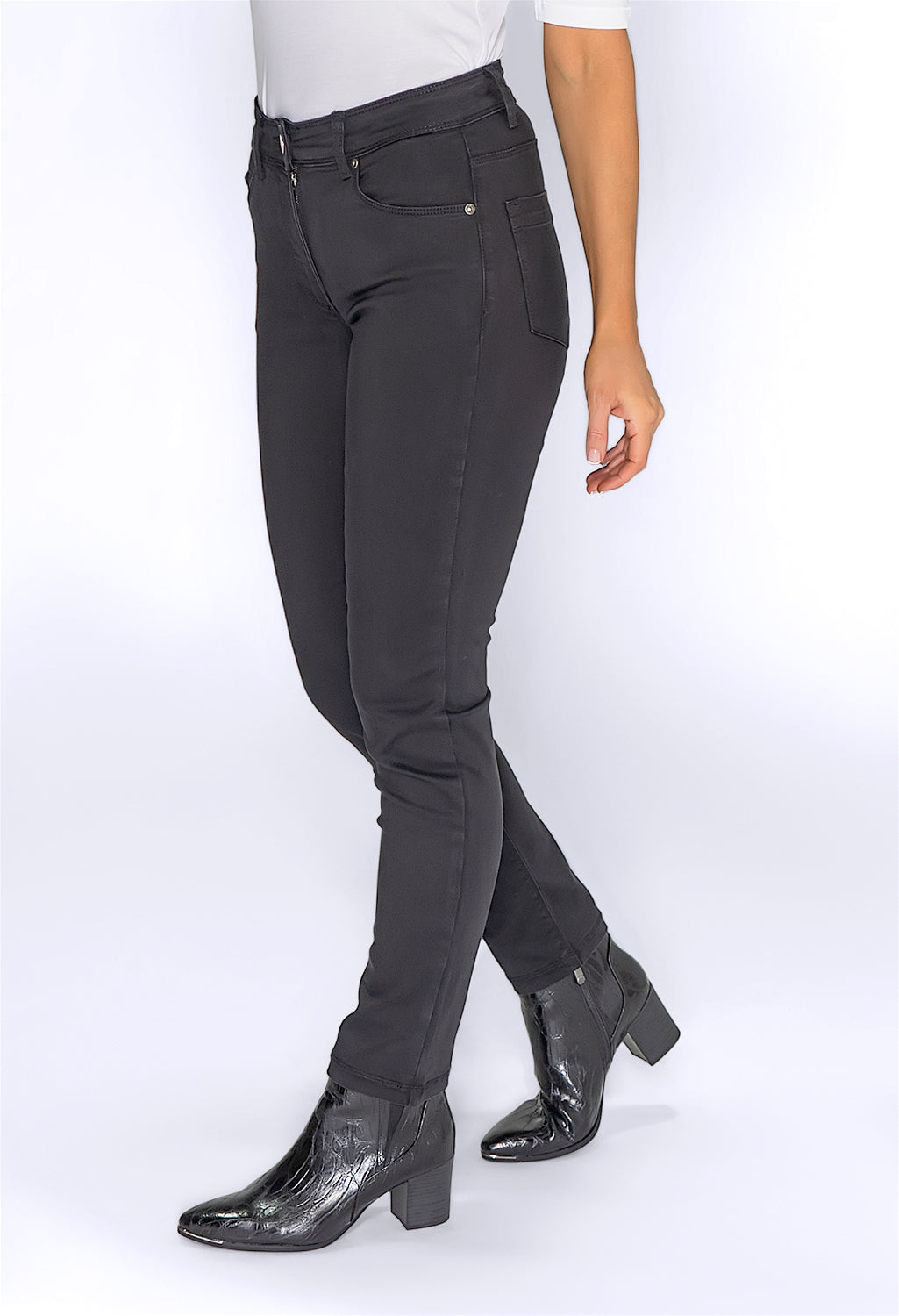 Black Slim Fit Jeans-1