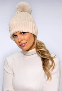 Vanilla BOBBLE HAT