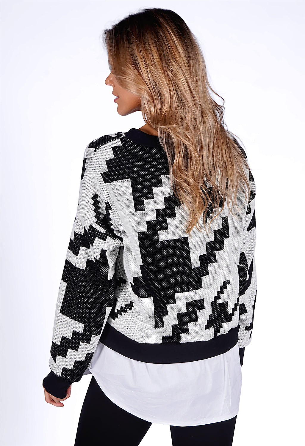 Beige Geometric Design Knit Pullover with Shirt Details