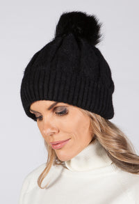 BLACK Cable KNIT POMPOM HAT