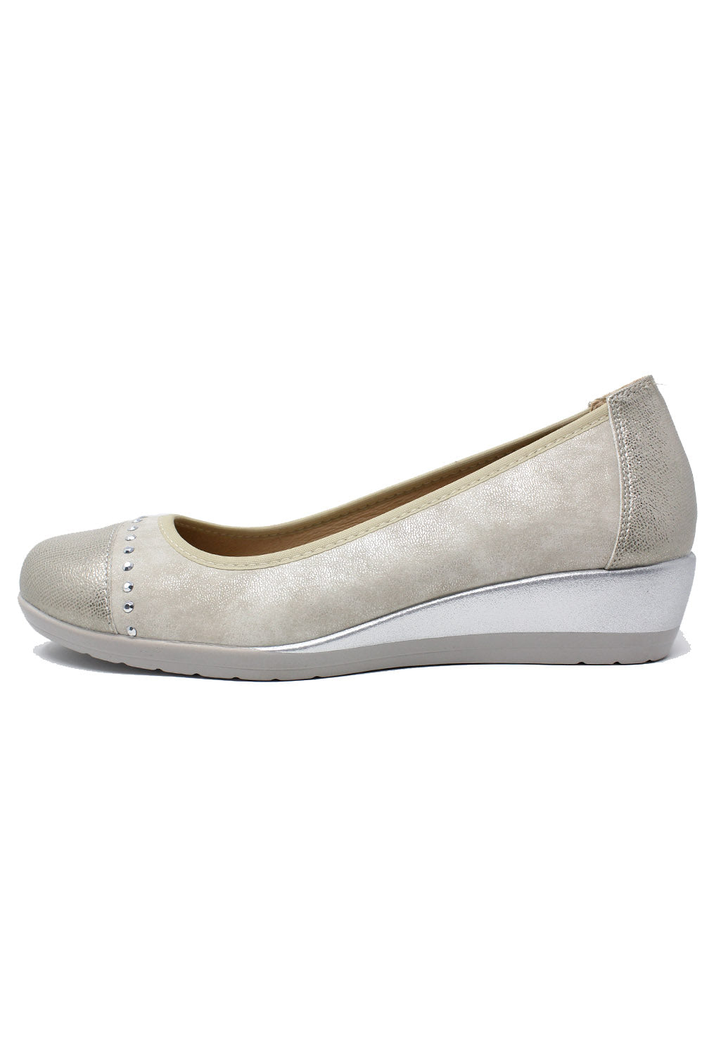 Low Wedge Silver Lightweight Pumps