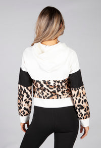 hooded sweatshirt in cream with leopard