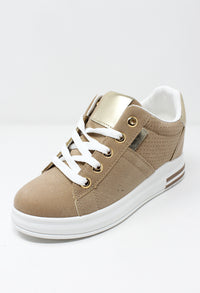 Beige trainer with Gold detail