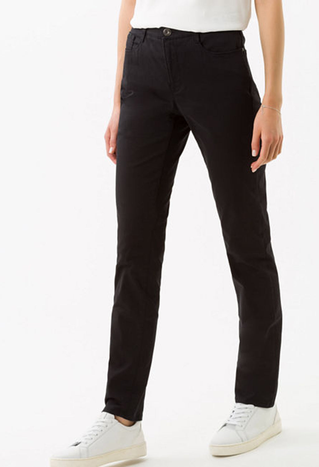 Carola Short Leg Jeans in Perma Black