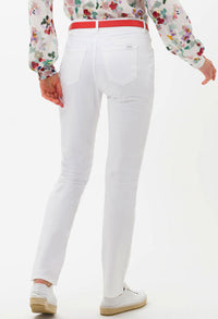 Mary Style in White Regular Leg