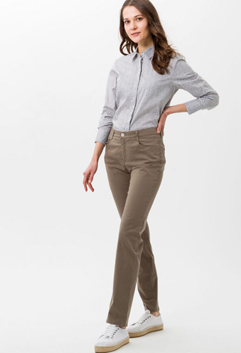 Mary Style in Khaki Green Regular Leg