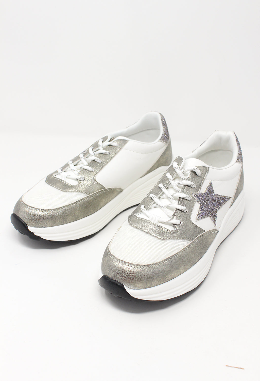 White glitter star trainer