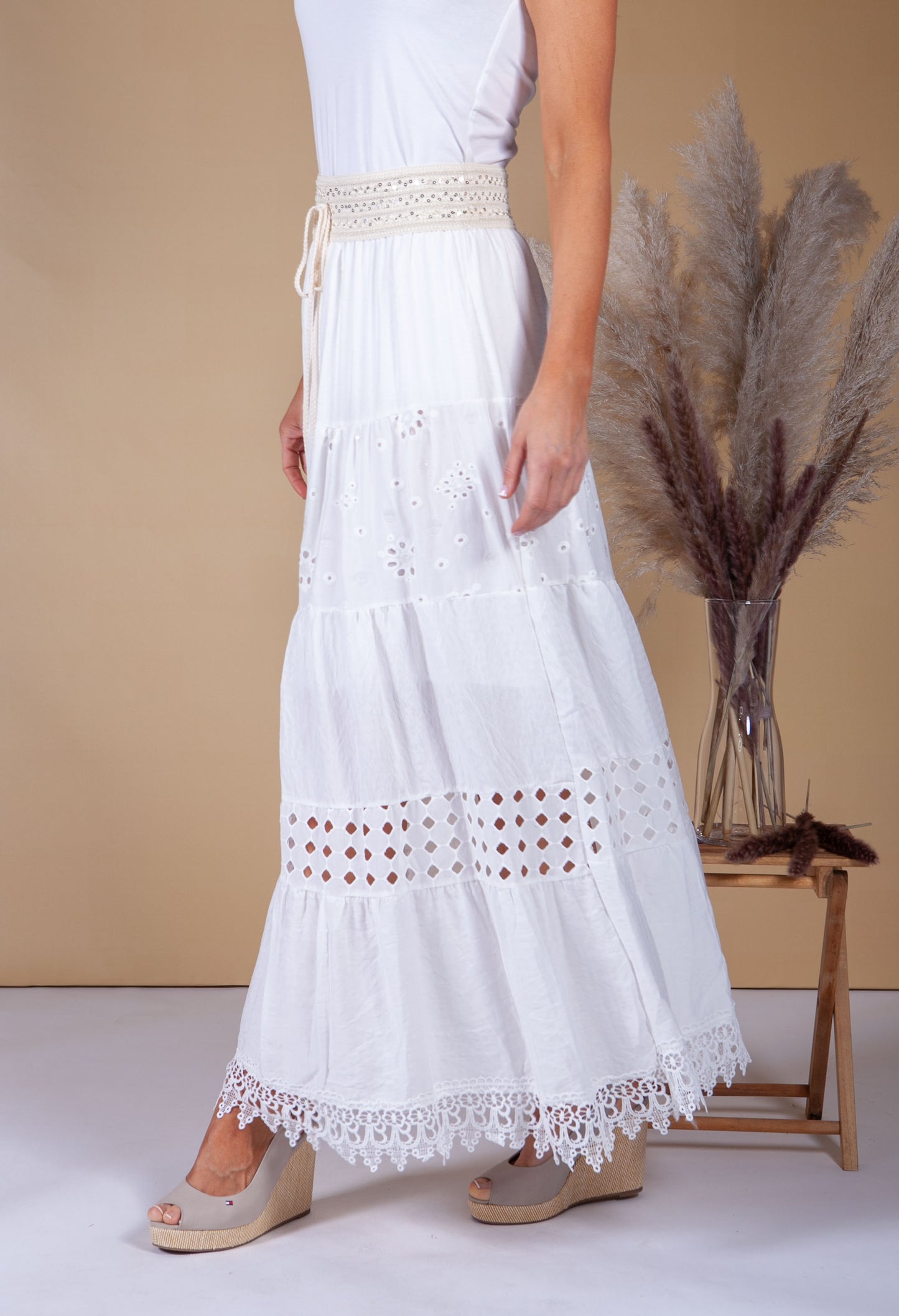 Floral Embroidered Long Skirt