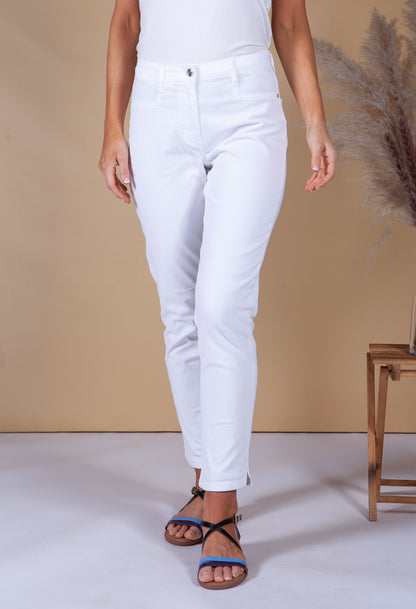 COTTON JEAN IN WHITE