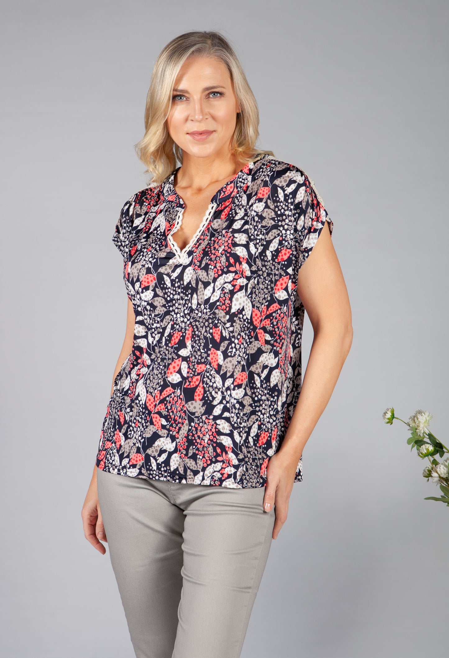 Lace Sleeve Floral Top in Navy