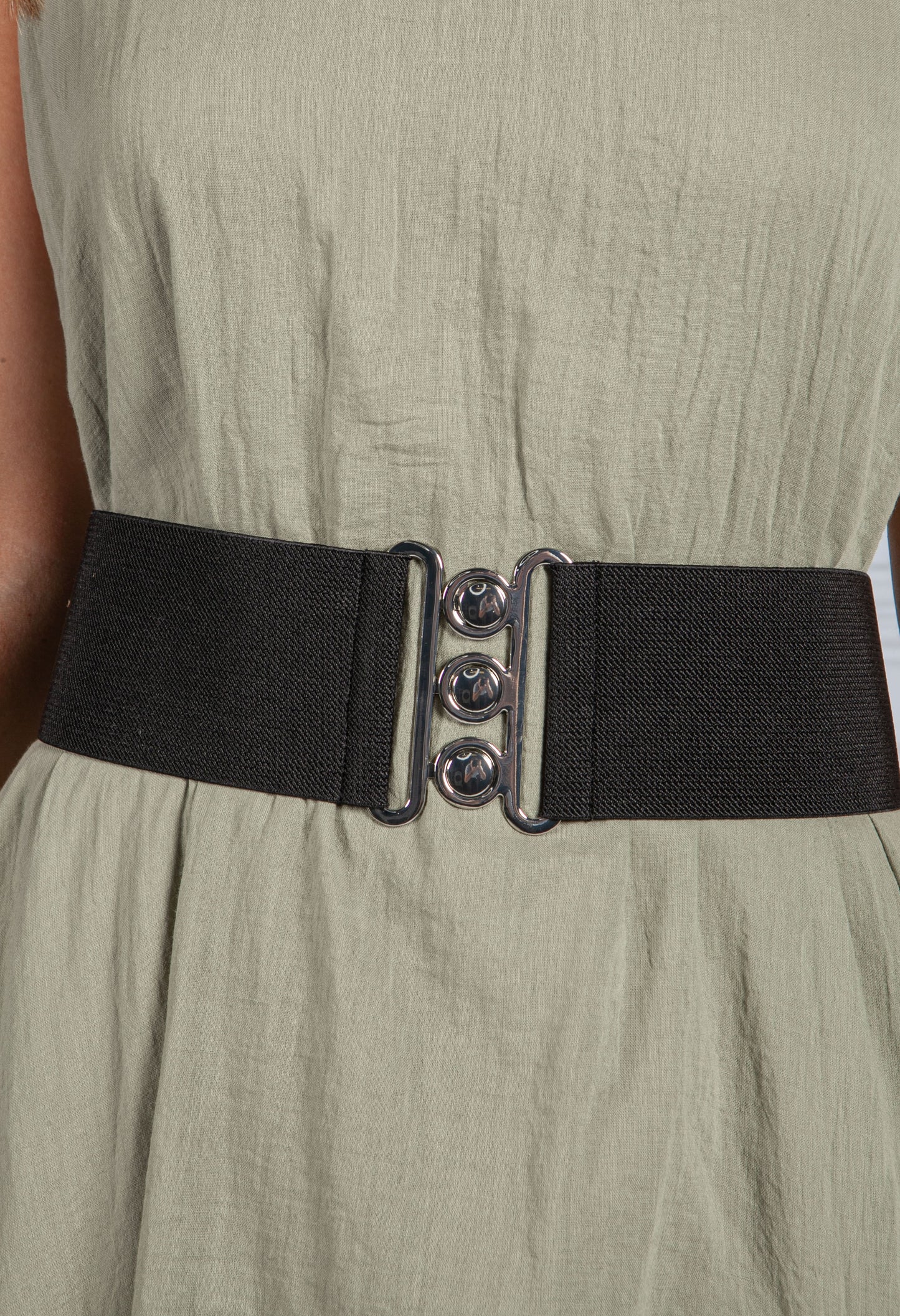 Black Classic Clasp Belt