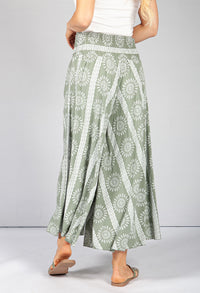 Summer Burst Print Trousers in Sage