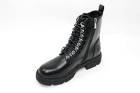 Black lightweight chunky boot