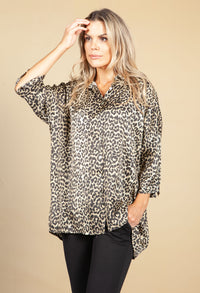 Silky Feel Leopard Print Shirt