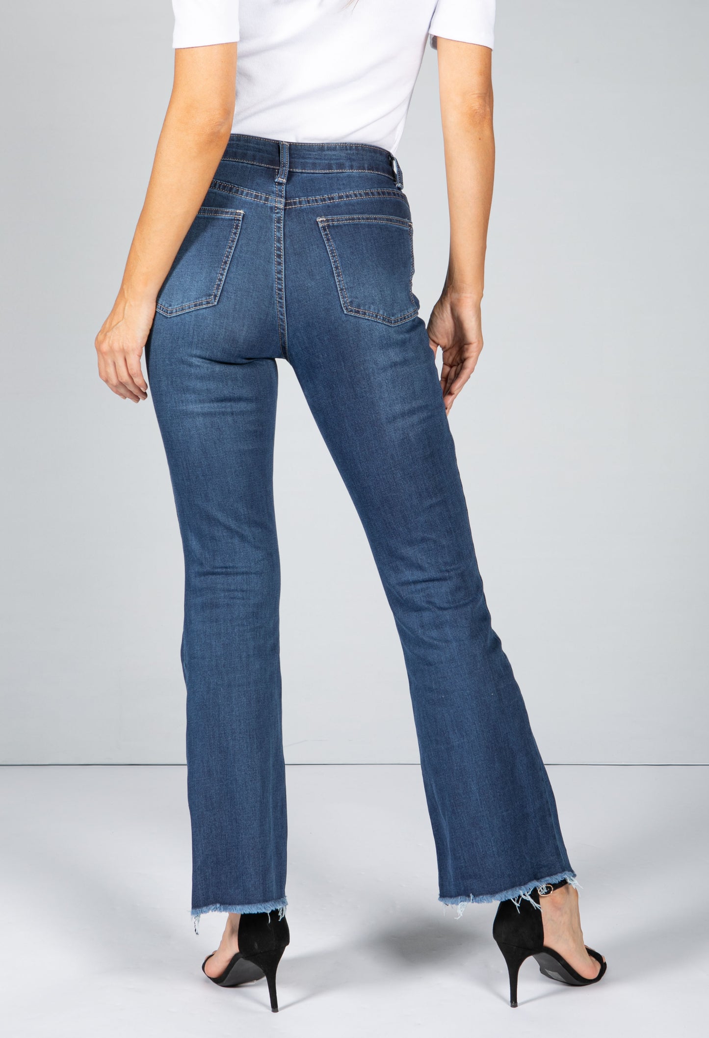 Mid-Wash Frayed Hem Flared Jeans