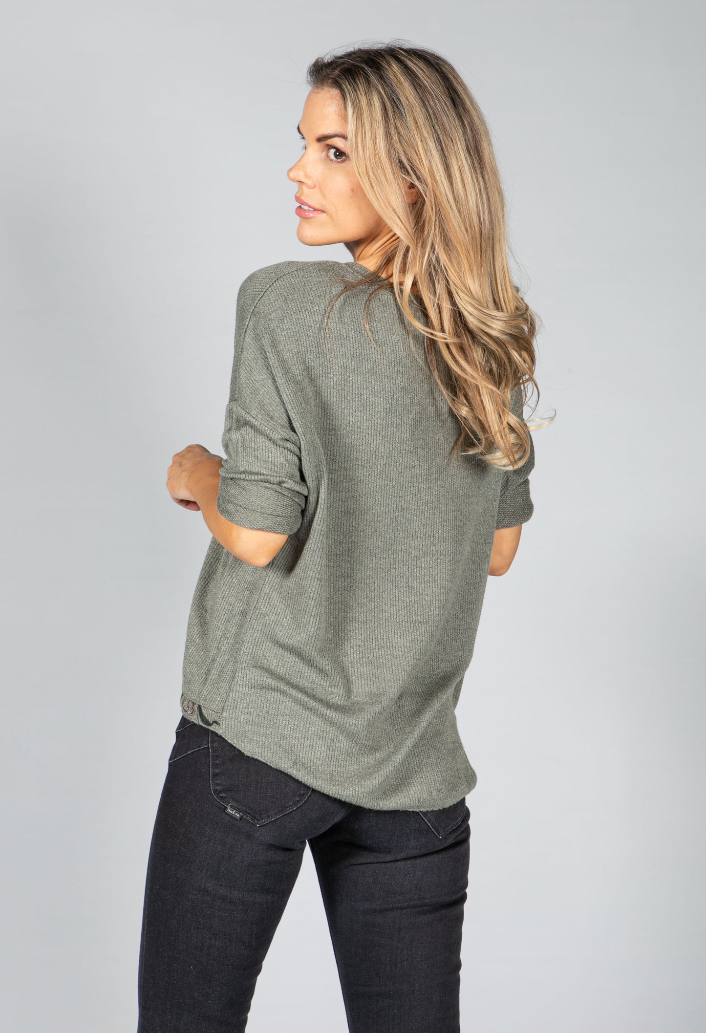 Super Soft Printed Neckline Pullover in Khaki