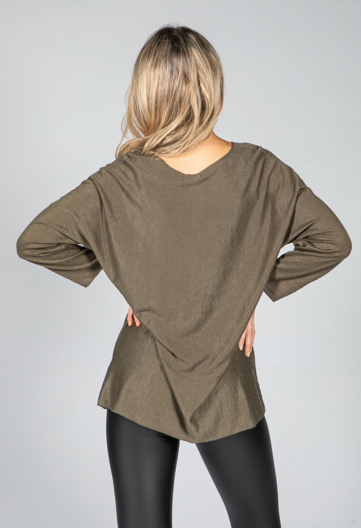 Fine Knit Star Design Top in Khaki