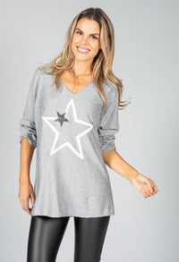 Fine Knit Star Design Top in Light Grey