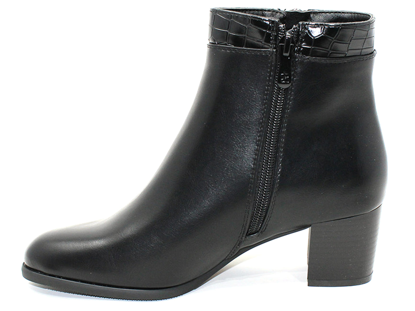 Classic look Black Ankle Boot