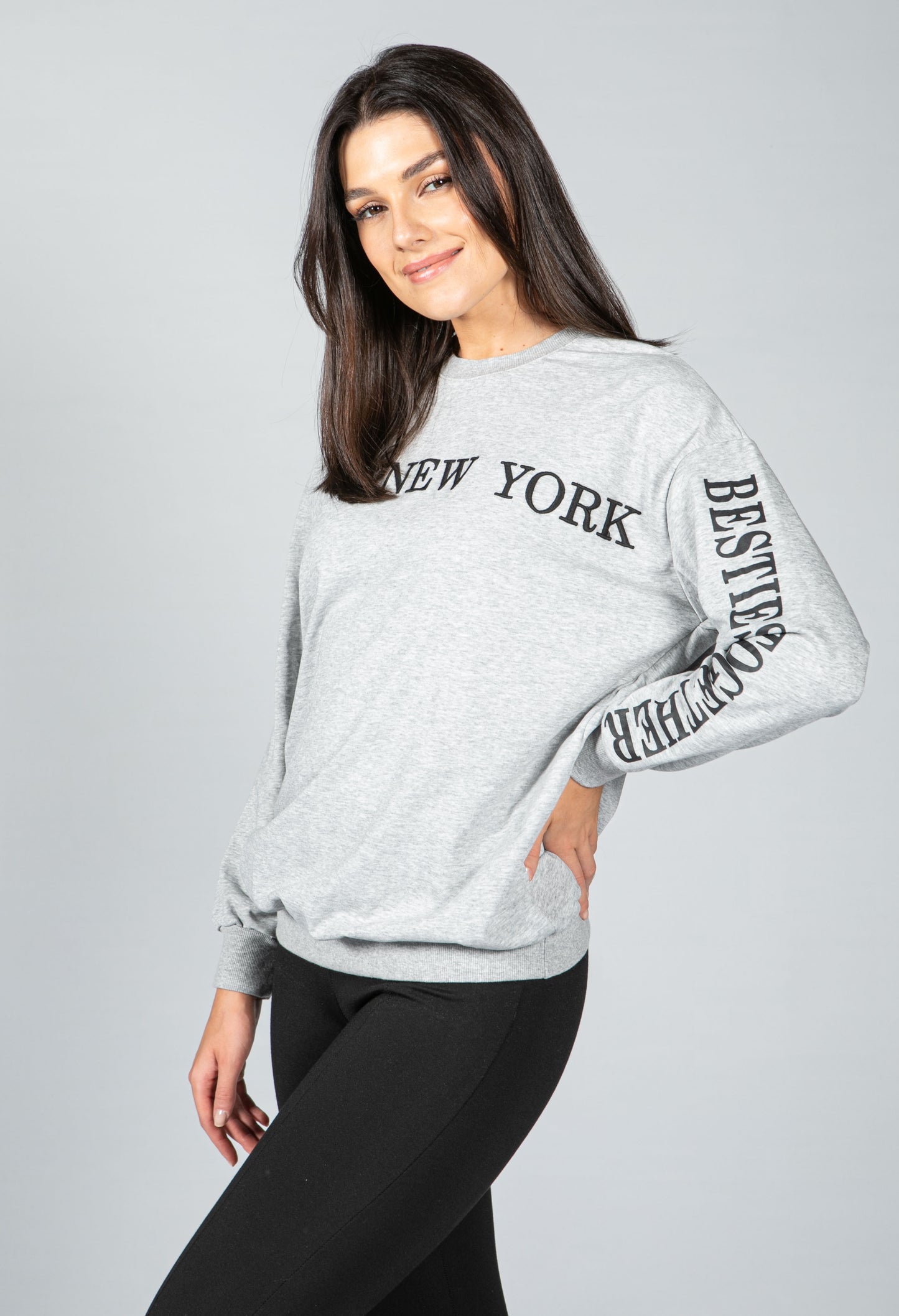 NEW YORK VARSITY CREW NECK JUMPER IN GREY