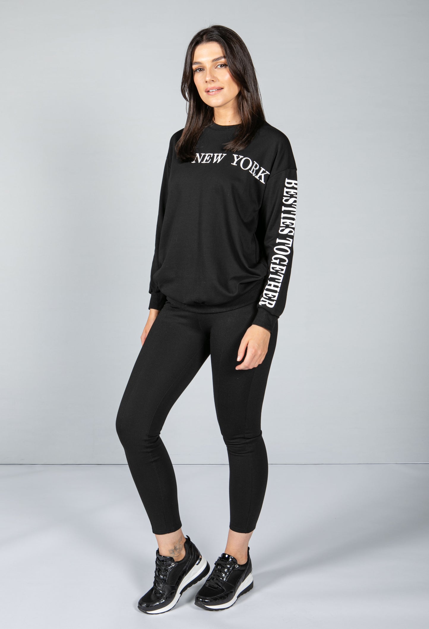 NEW YORK VARSITY CREW NECK JUMPER IN BLACK