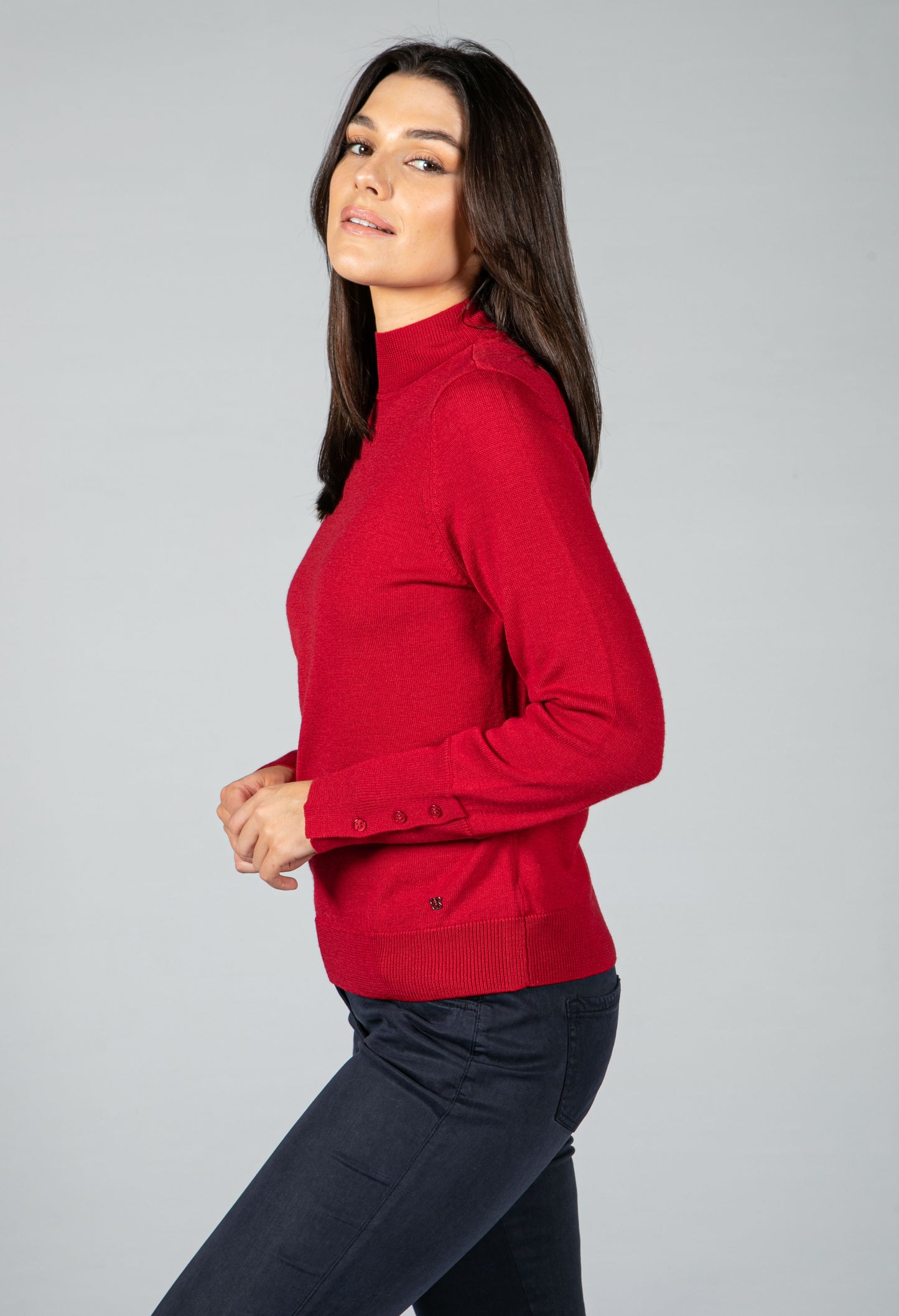 Fine Knit Mock Neck Sweater in Chilli