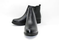 Plain Chelsea Boot