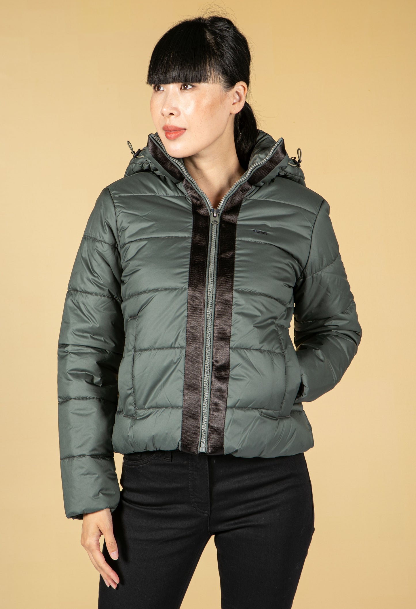 MEEFIC HOODED PADDED JACKET IN GRAPHITE