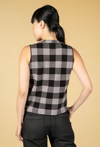 Plundu Check Sweater Vest in Easy Grey