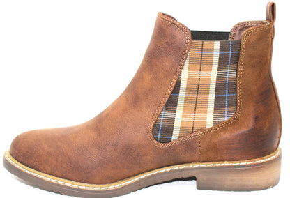 Pull-On Chelsea Boot