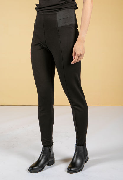 Stitch Front Seam Leggings in Black