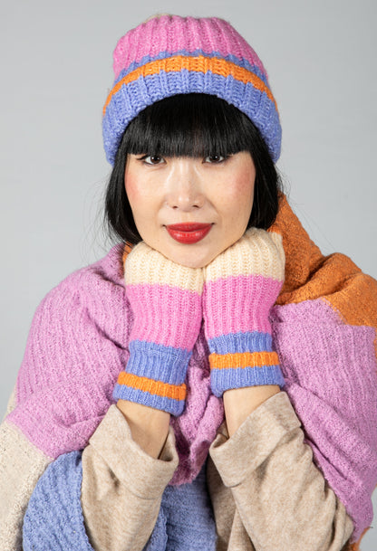 Colour Block Mittens in Lilac