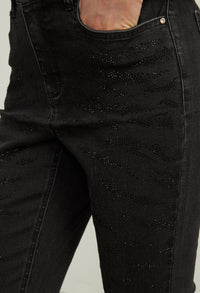 Dark Wash Jeans Style